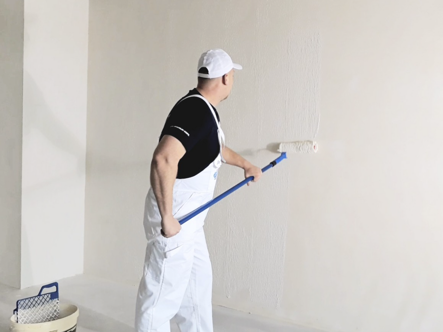 боядисване на стени, бояджийски валяци, бояджийски четки